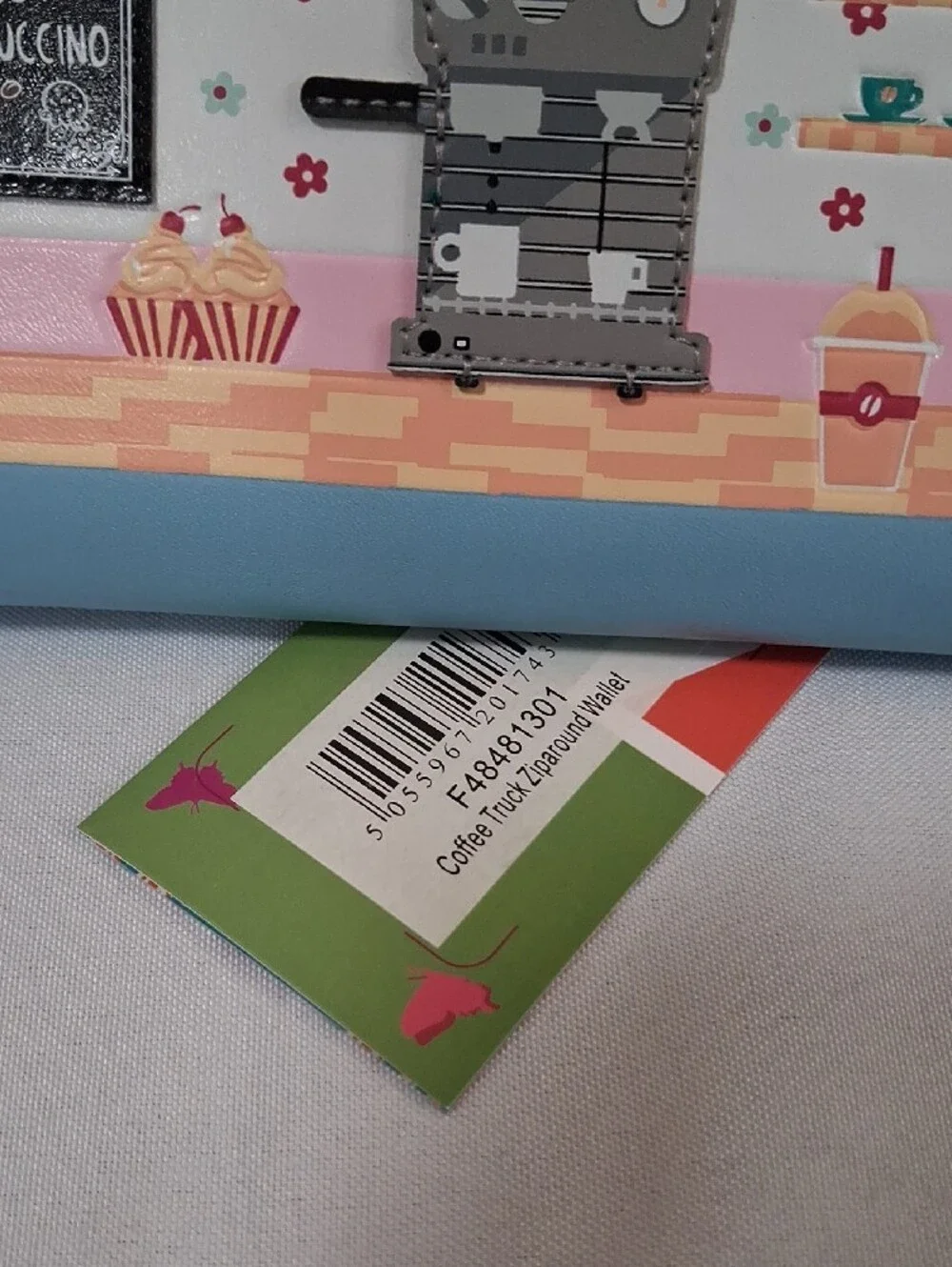 NWT Vendula London Coffee Truck Zip Around Wallet ☕✨